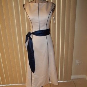 *CLEARANCE* JALIS BRIDAL WHITE/NAVY FORMAL DRESS & MORE SIZE 4